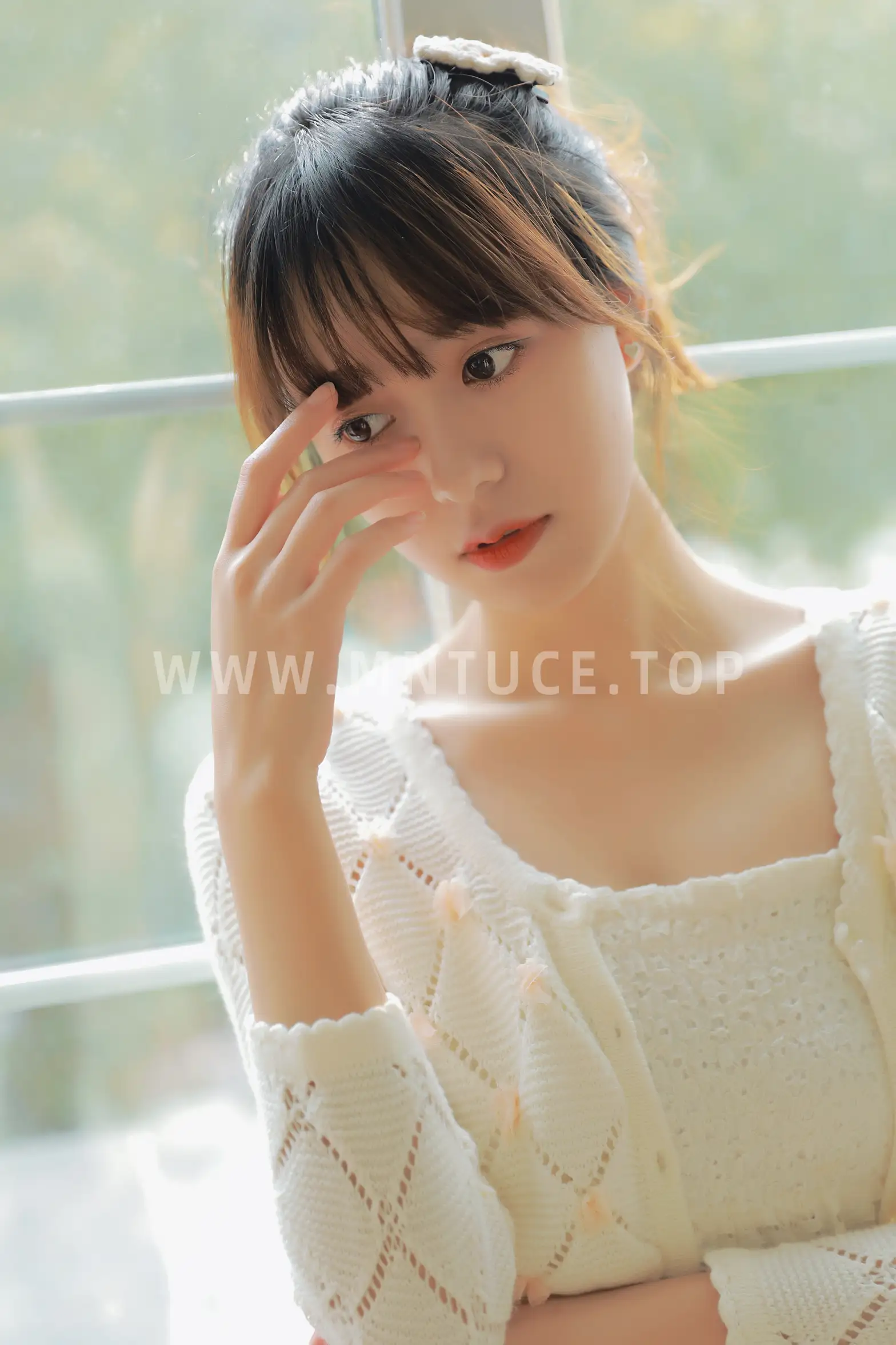 [艺图语] 2022.06.27 Vol.1305 – 无言的春阳 牛泽萌#[19P]-19