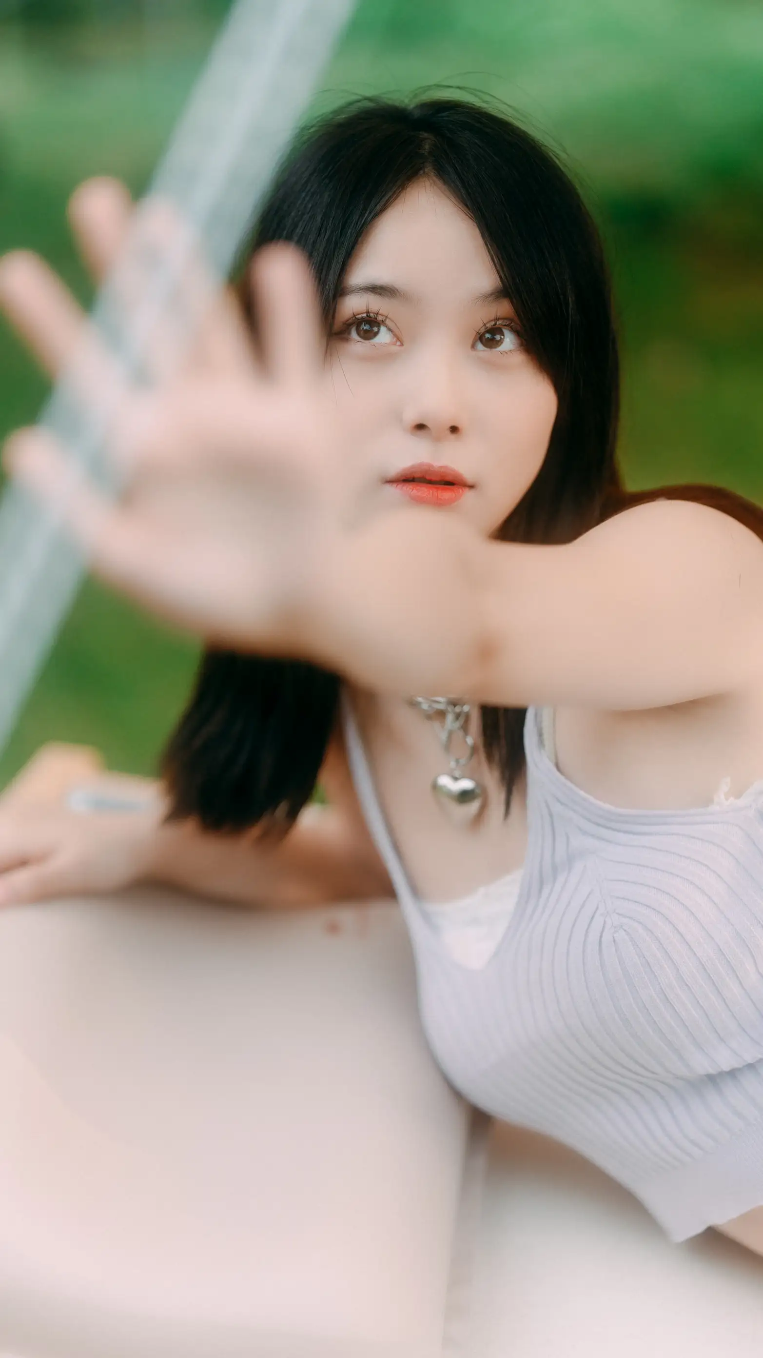[艺图语] 2022.08.09 Vol.1664 – 夏天的白加黑 小可爱#[48P]-21