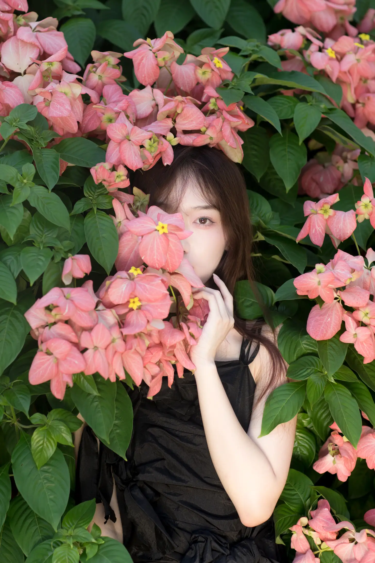 [艺图语] 2021.11.10 Vol.435 – 微风起，心已动 KK#[25P]-11
