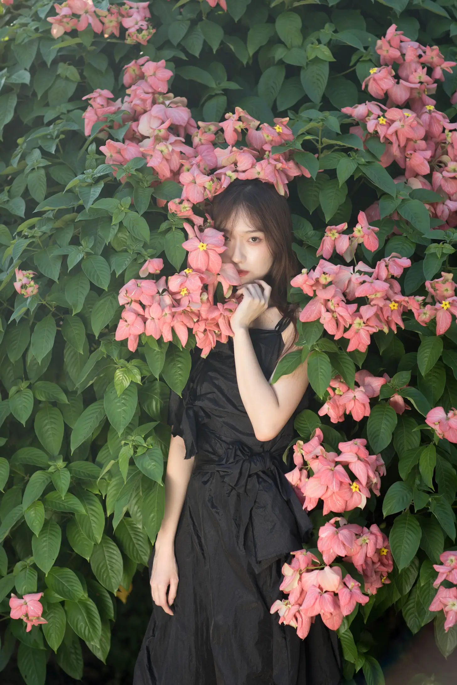 [艺图语] 2021.11.10 Vol.435 – 微风起，心已动 KK#[25P]-12