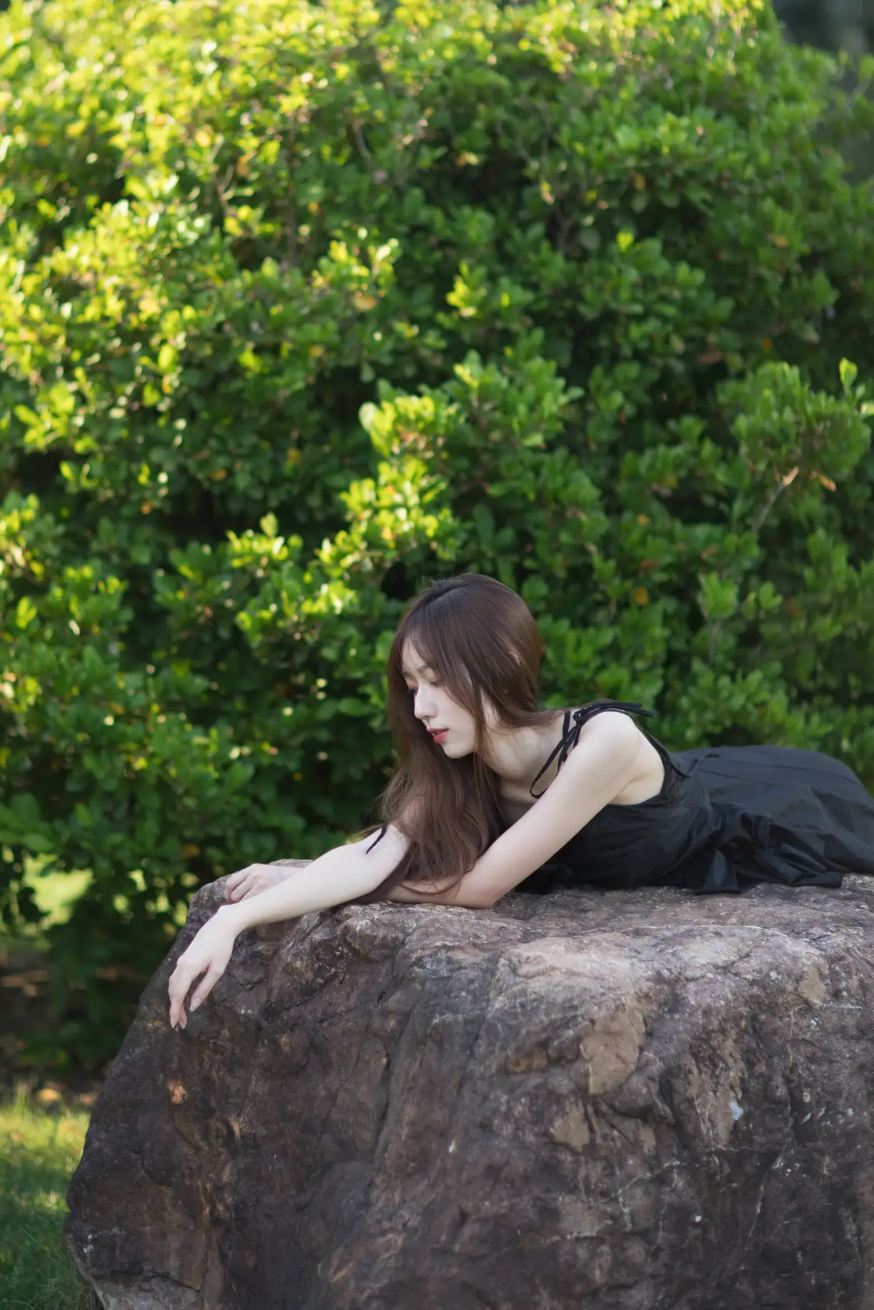 [艺图语] 2021.11.10 Vol.435 – 微风起，心已动 KK#[25P]-13