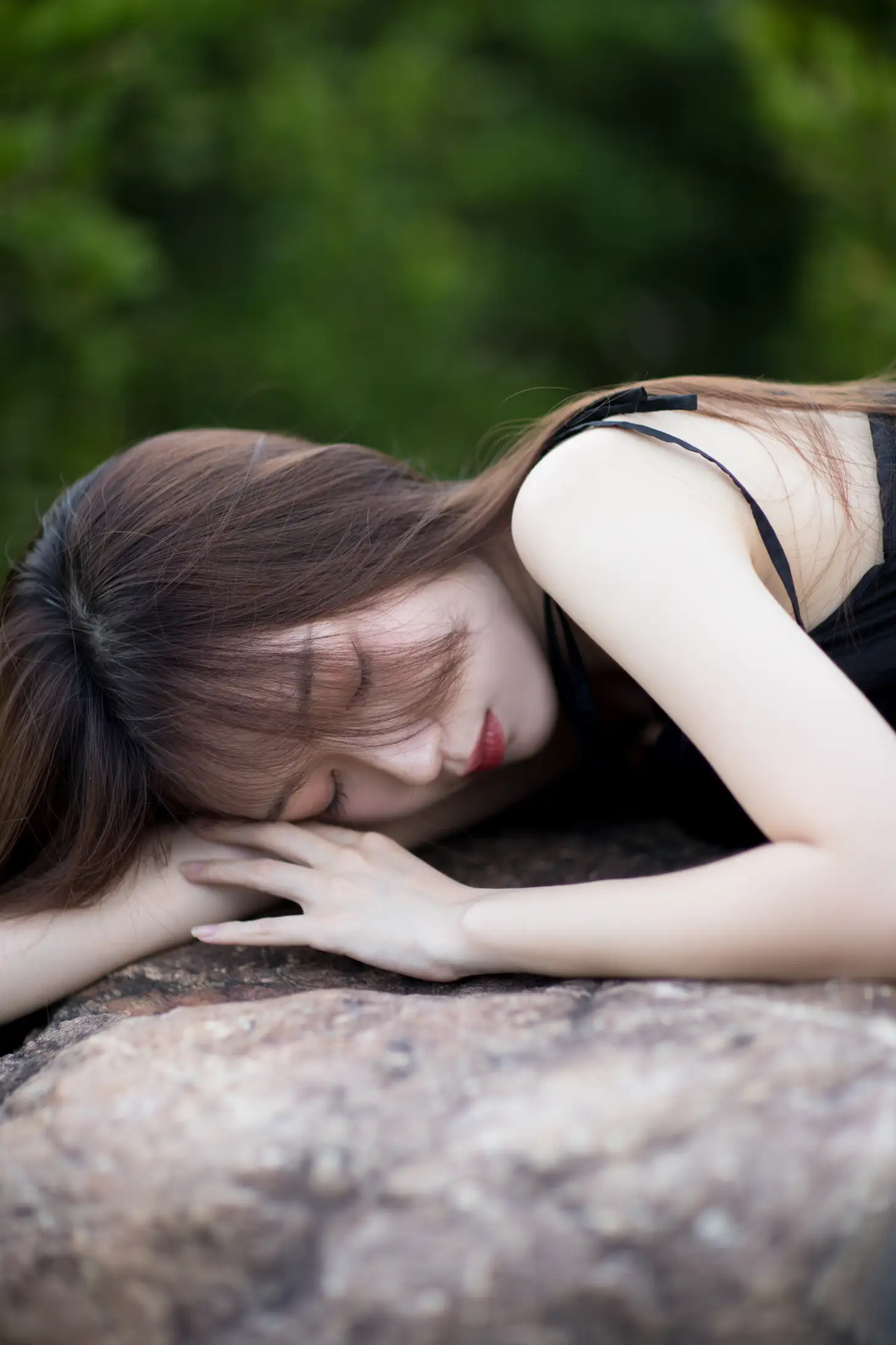 [艺图语] 2021.11.10 Vol.435 – 微风起，心已动 KK#[25P]-18