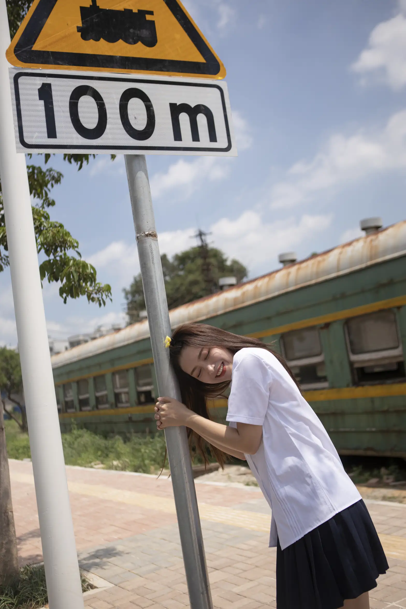 [艺图语] 2022.01.13 Vol.636 – 那个看到你就傻笑的人 腾莹#[25P]-16