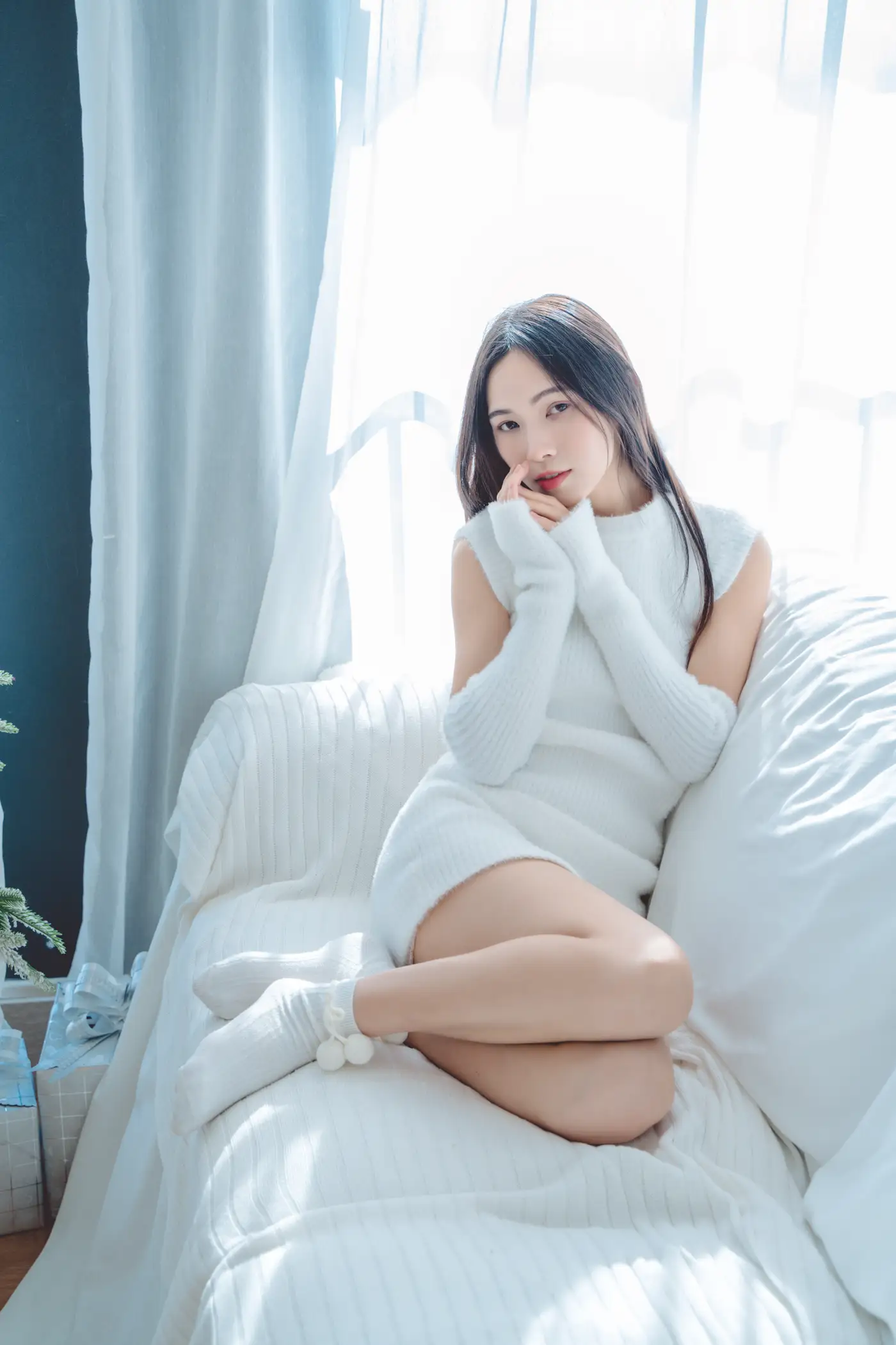 [艺图语] 2022.02.11 Vol.782 – 纯白季节 老猪#[22P]-22